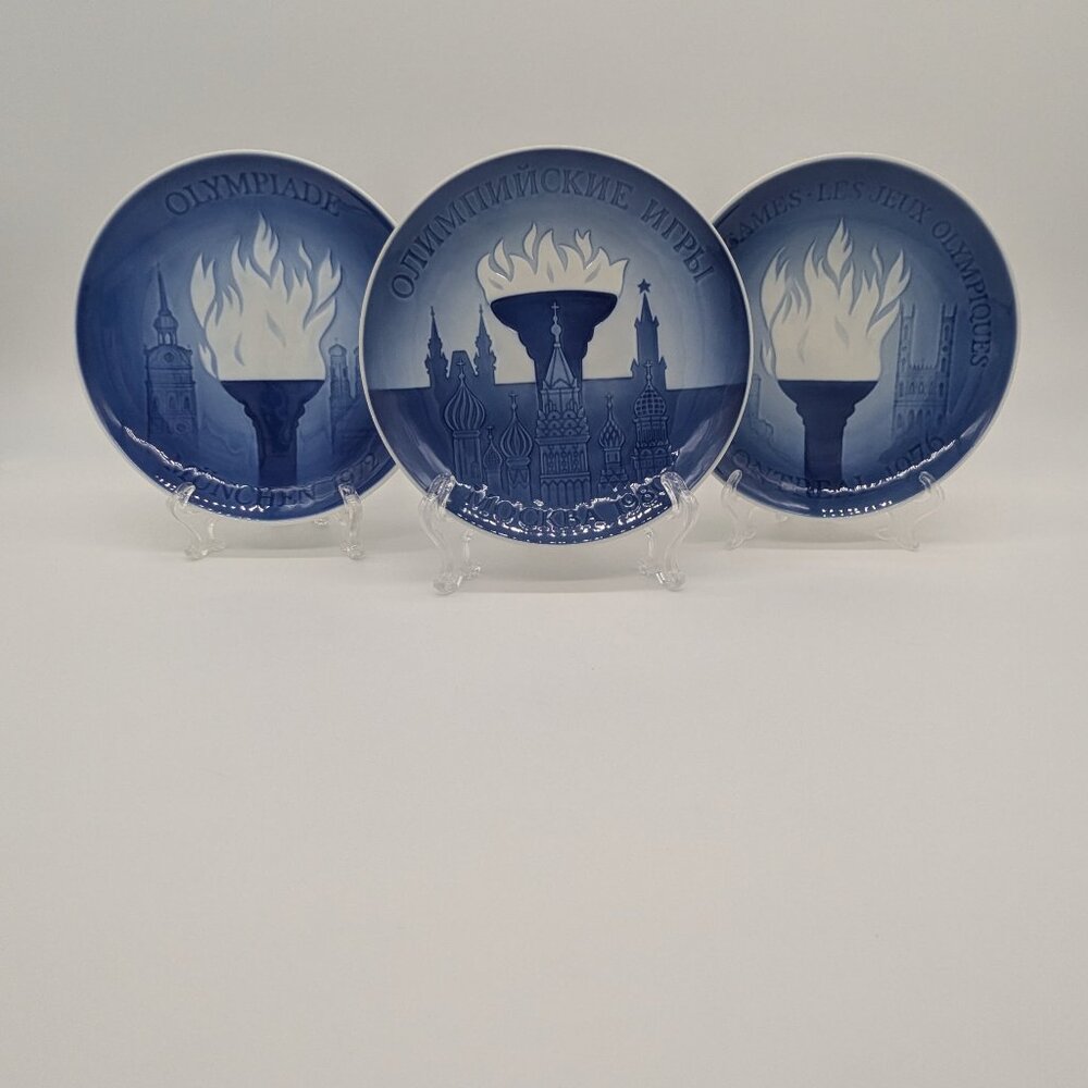 Vintage Three Bing & Grondahl Olympic Plates 1972 1972 1980 Blue White Munich